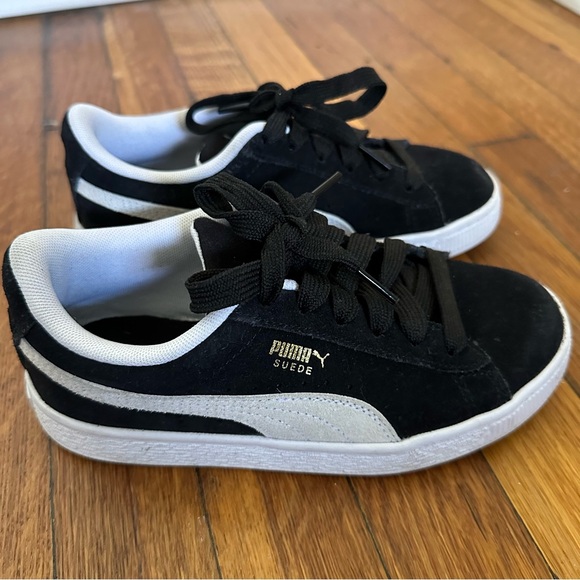 Puma Kids Black and White Suede Sneakers - Picture 1 of 5